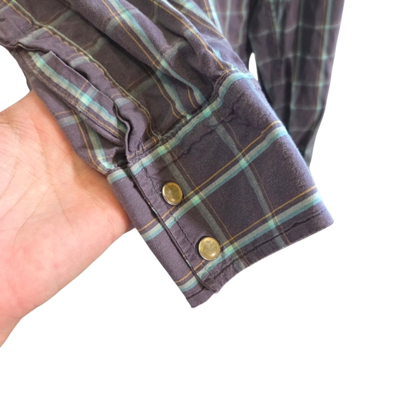 Hollister Women's Purple and Light Blue Plaid Button Down Shirt Size XL - Picture 4 of 6